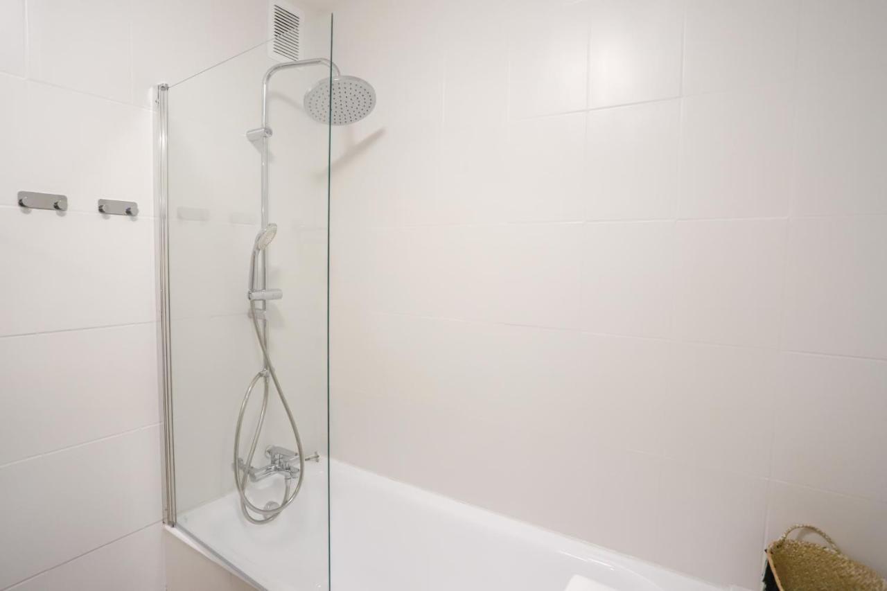 Chez Lou Appartement Proche Du Lac Moderne Annecy Ngoại thất bức ảnh